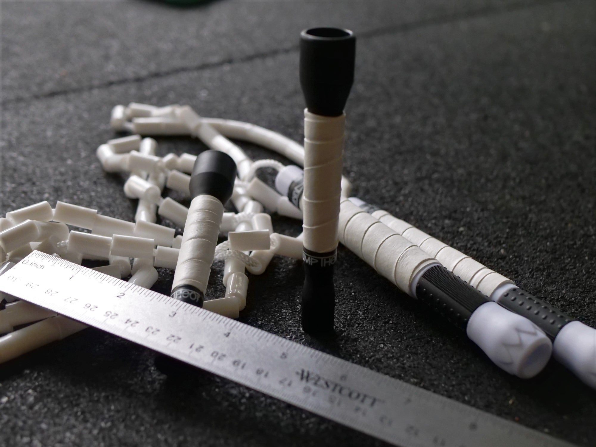 How Long Should My Jump Rope Be? – Jump Theory
